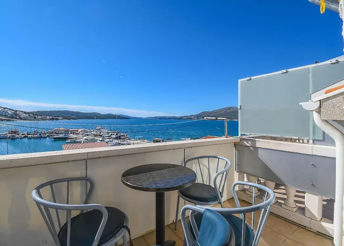 Trogir Vacation Rentals with pool