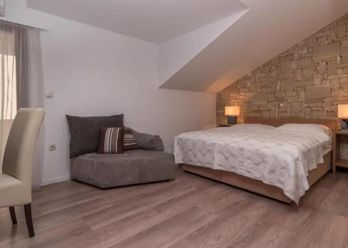 Villa Lucica Trogir