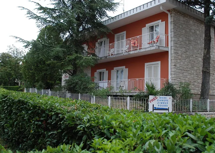 Bed And Breakfast La Rossa Umag