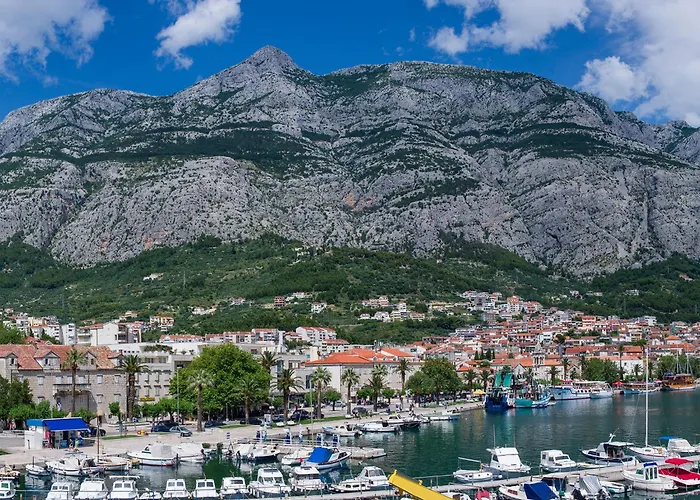 Aparthotel Miramare Makarska