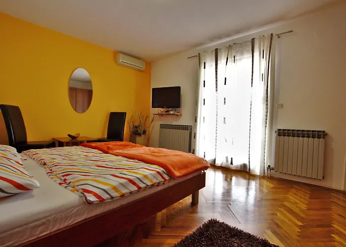 Apartments And Rooms Irena Rovinj