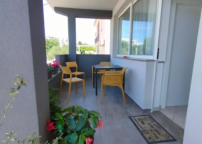 The Nice Dreams Studio Apartment Zadar With a Casino