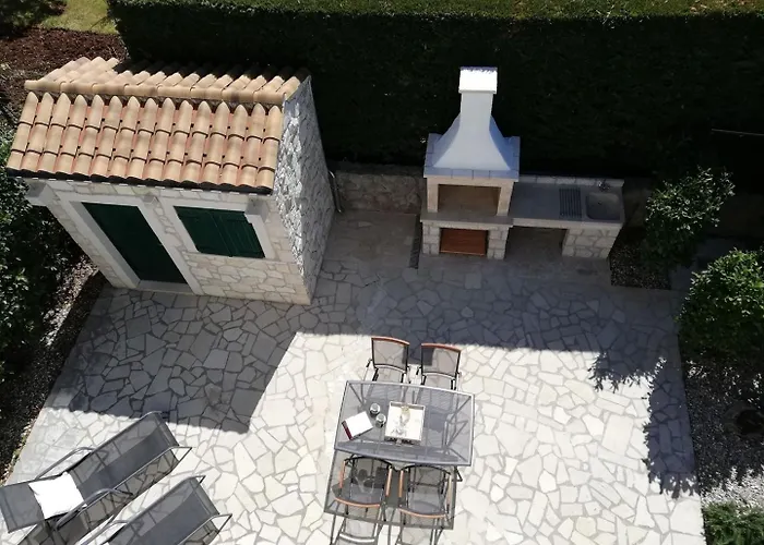 Apartments Adrijana Malinska