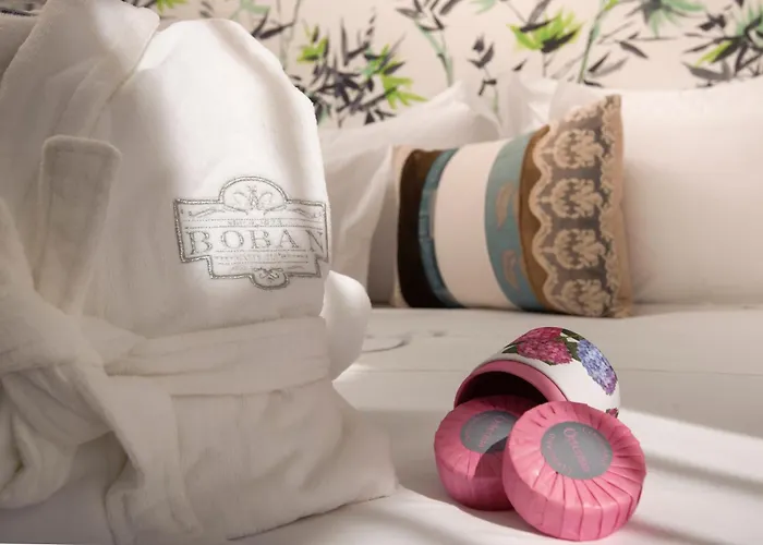 Hoteles cerca de Split Old Town Suites