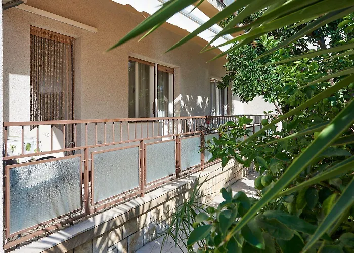 Apartment And Rooms Ivo Trogir