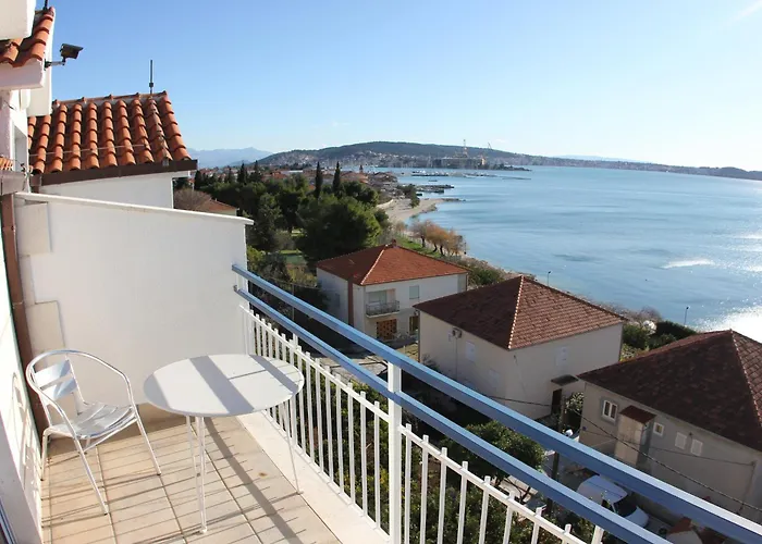 Villa Bavaria Trogir Donji Seget