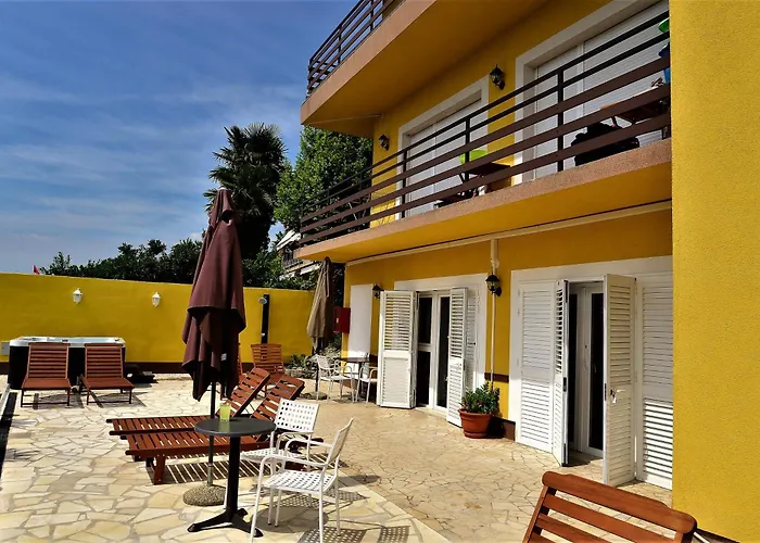Apartments And Rooms Vila Irma Abbazia