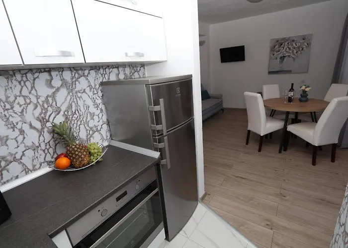 Mamma Mia Apartments Makarska