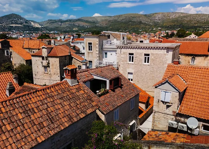 Old Town Villa Trogir Stars With Free Parking