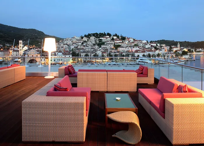 Hotéis de Hvar Town com jacuzzi