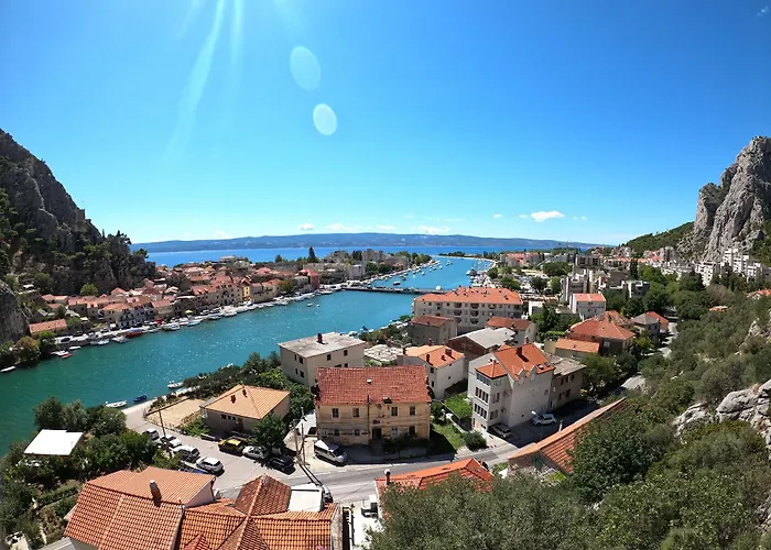 Pet friendly Hotel Villa Dvor (Adults Only) Omis