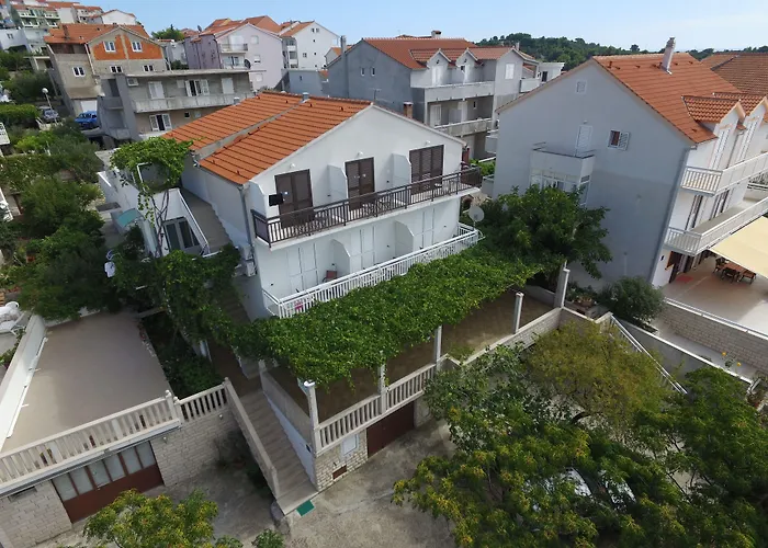 Apartments Ivanovic Hvar Town