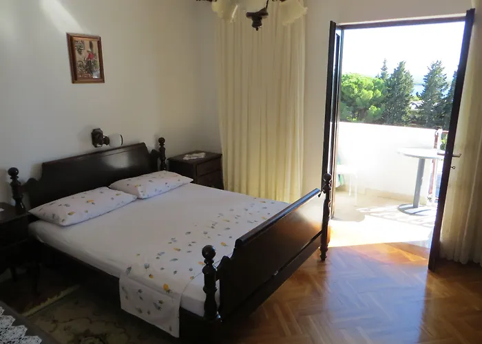 Apartments And Rooms Rogosic Hvar Town que aceita animais de estimação