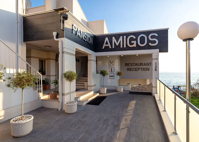 Hotel Pansion Amigos Podstrana
