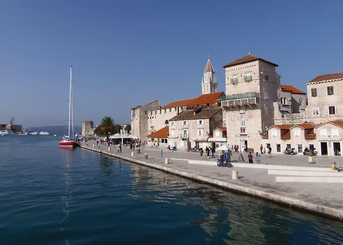 Apartments Medena Trogir