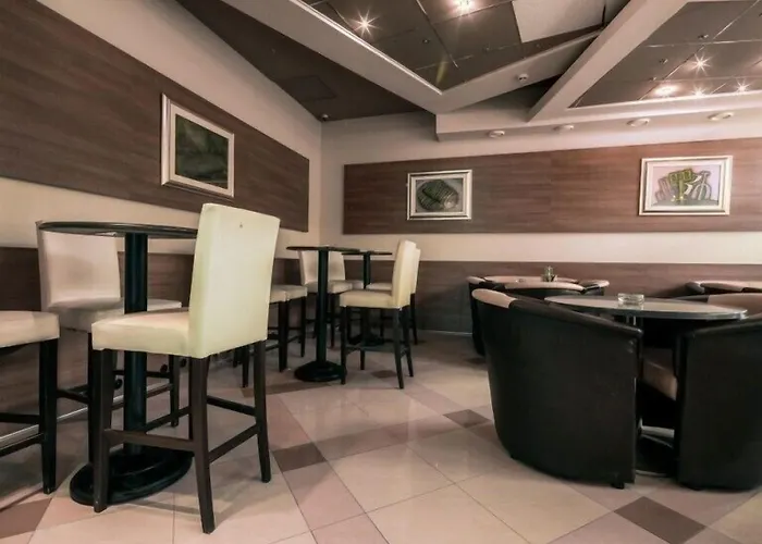 Hotel Macola Korenica