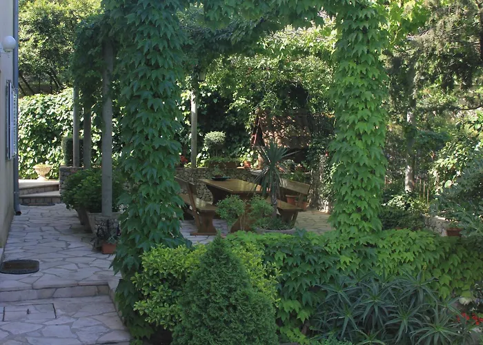 Apartments And Rooms By The Sea Srebreno, Dubrovnik - 8957 Mlini