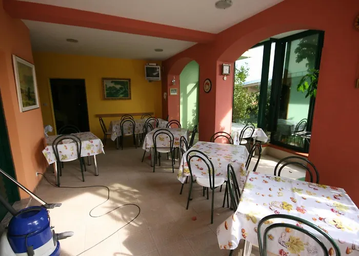 Apartments And Rooms With Parking Space Podgora, Makarska - 6706