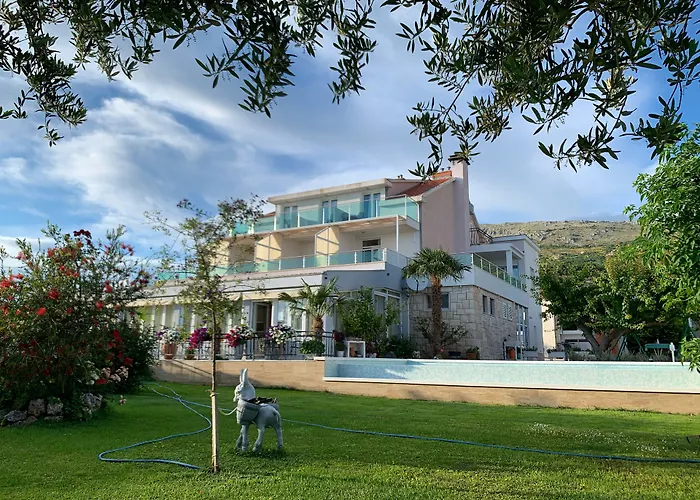 Villa Pitomcia (Adults Only) Podstrana