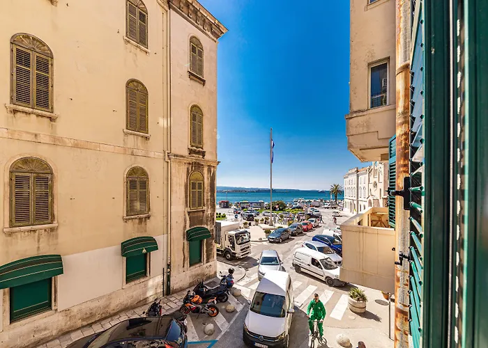 Riva City Rooms Split