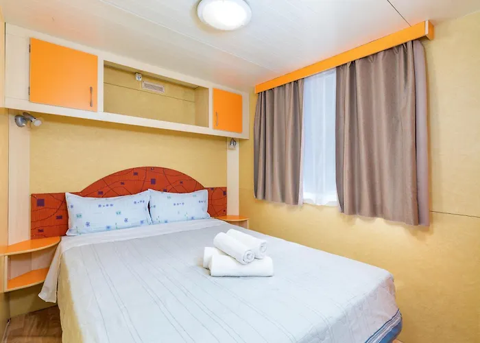 Arena Tasalera Mobile Homes Premantura