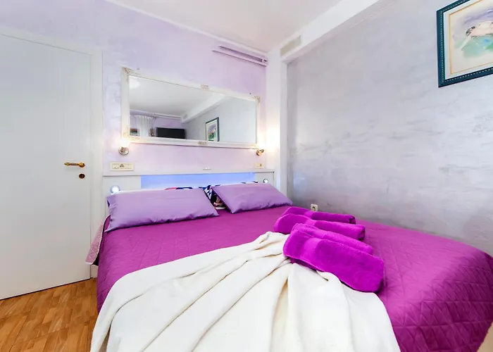 Apartments And Room Villa Dea Adults Only Rovinj