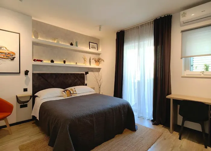Scuderia Split Rooms