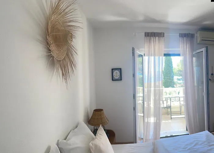 Villa Mira Bol