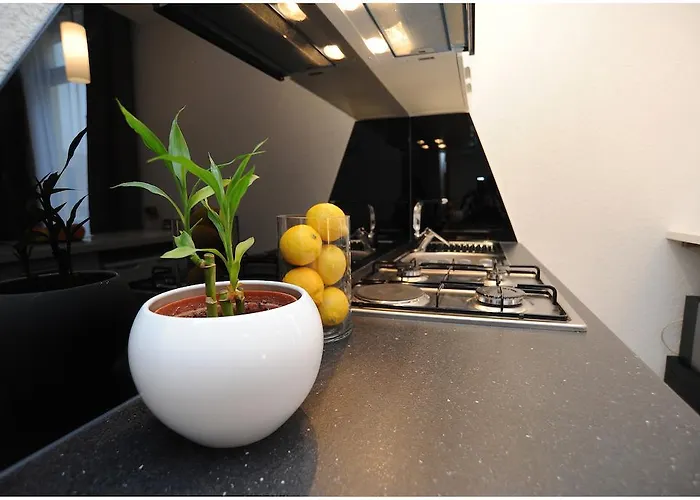 Guest House D&G -I Apartment & Room Zadar