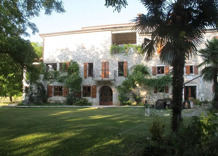 Villa Castello Rausch Valkarin