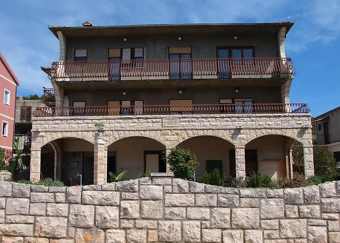 Room Rade Stari Grad 