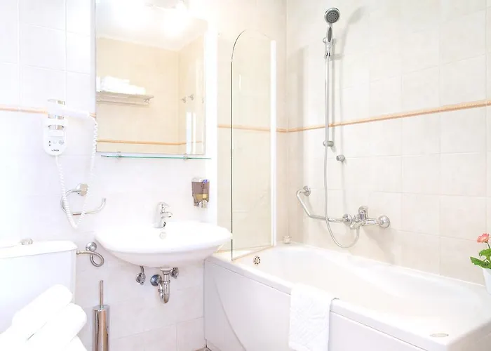 Villa Mare, Free Breakfast, 80 M From Sea - Direct Landlord Hvar Town
