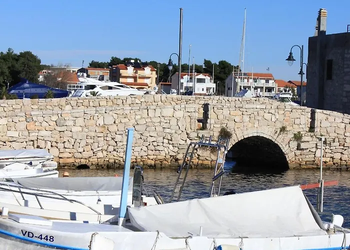 Tribunj (Sibenik-Knin) Hotels