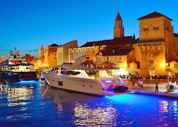 Apartments Silvana Trogir