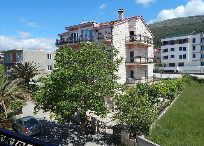Guesthouse Kamen Kuća Podstrana