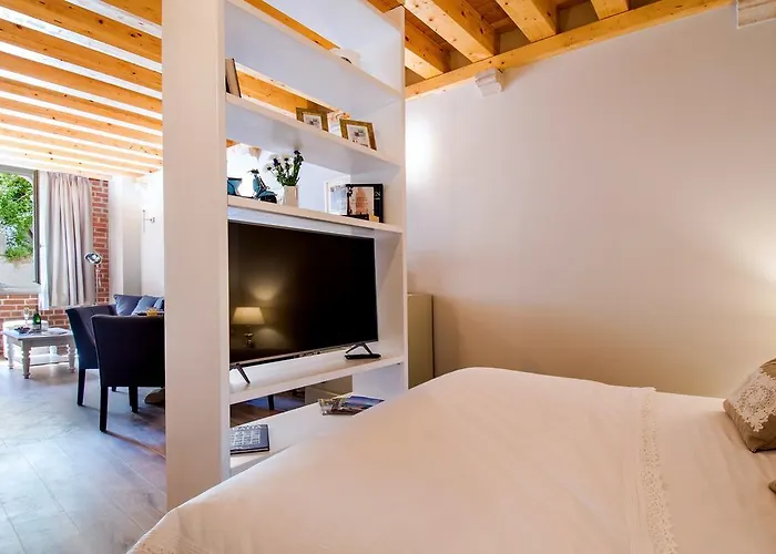 Heritage Suites Zanini Hvar Town