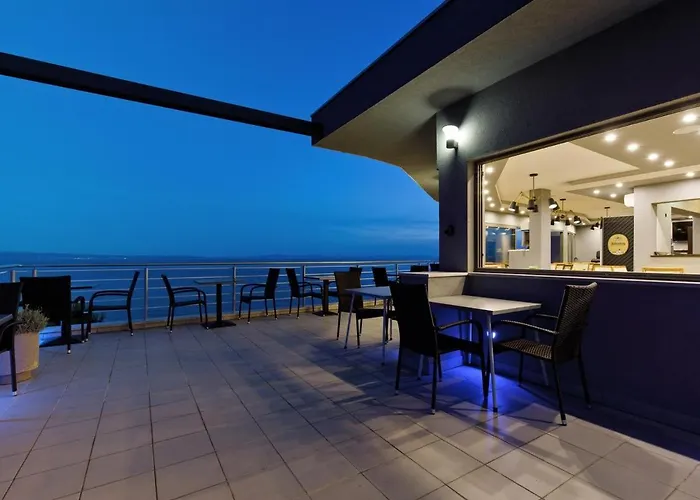 Ark Beach Apartments Split