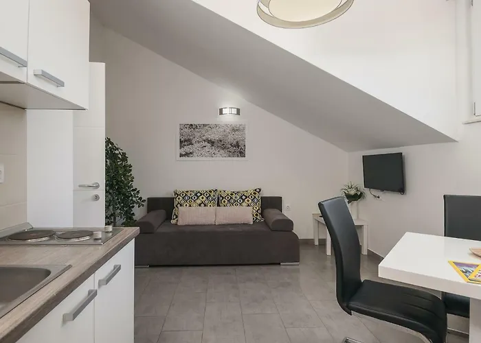 Sky Apartments & Rooms Cavtat