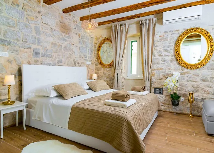 Lux Aurelius In Split Centre Old Town Hotel