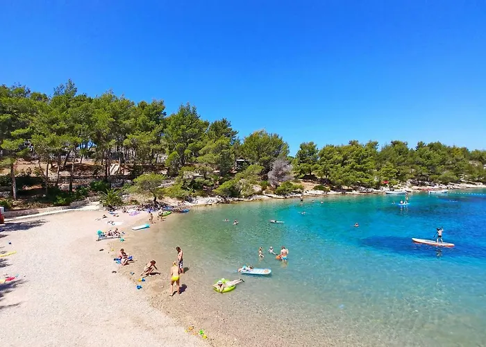 Hotéis perto de Hvar Heritage Museum