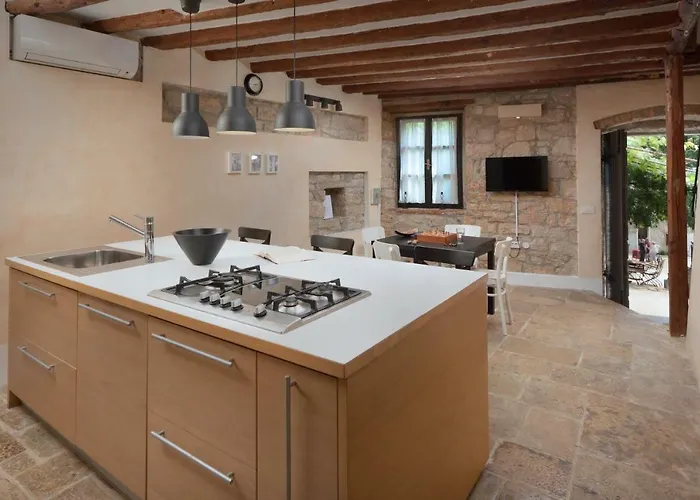 Angelo d'Oro Holiday Home Amicis Rovinj