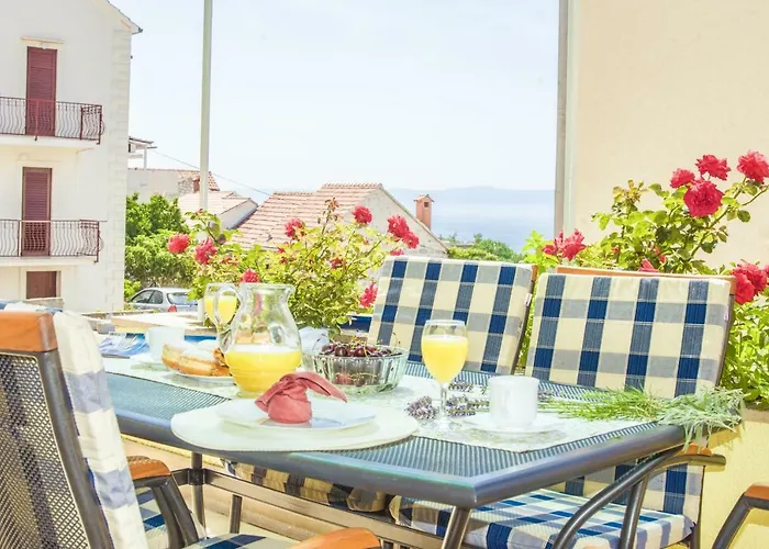 Eni Apartments Bol