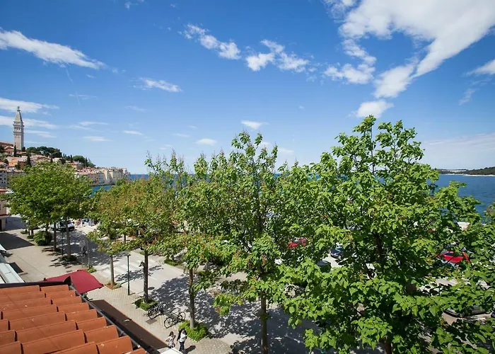 Valdibora Sea View Residence Rovinj