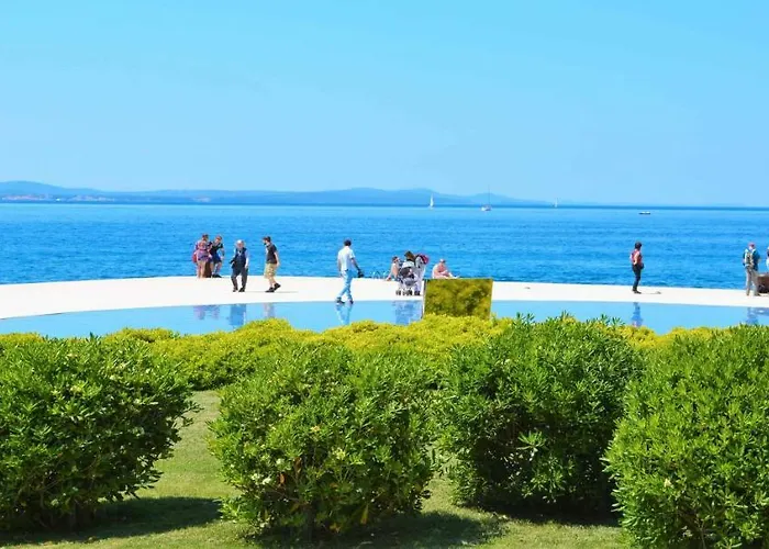 Apartment & Room'S Anni Zadar