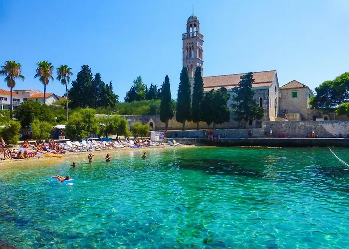 Seafront Rooms Hvar Town