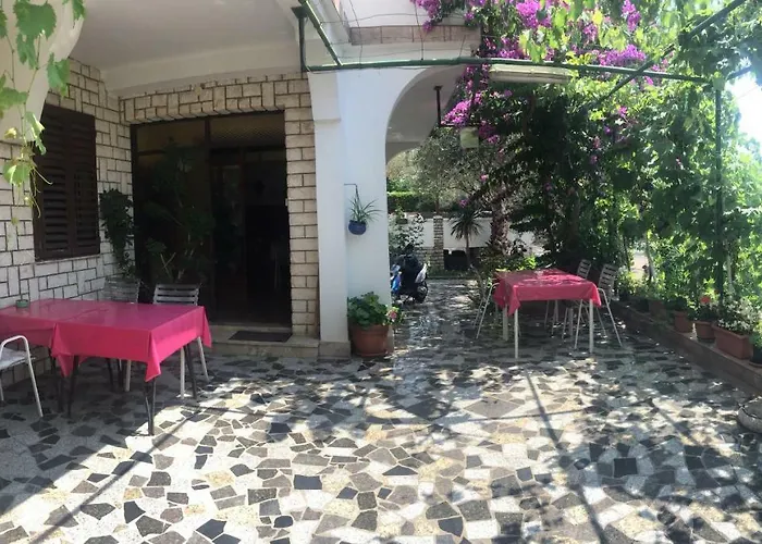 Apartments Matusan Palit