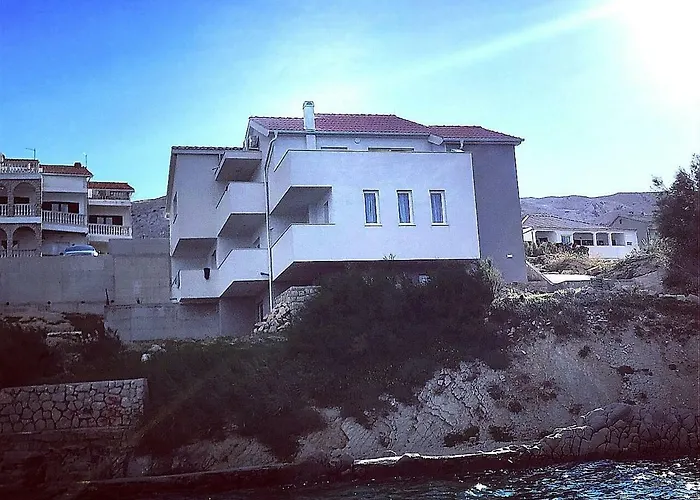 Hotel Hrvoje Pag Town