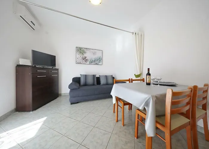 Apartmani Nada Super Petrčane