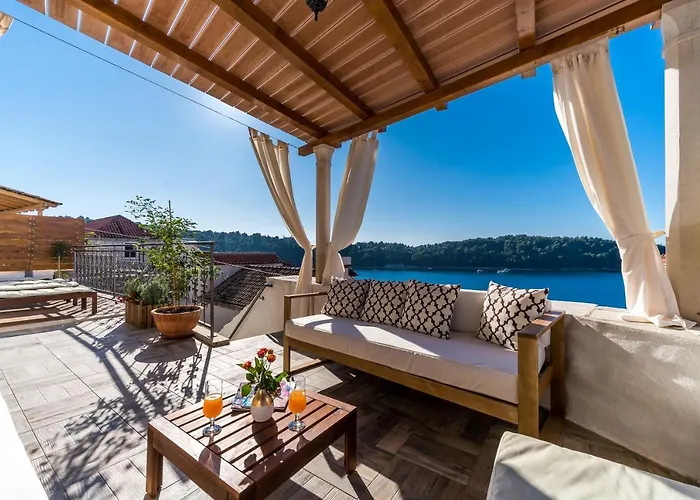 Dubrovnik-Cavtat Villa Mima -Sea Front Villa With Pool