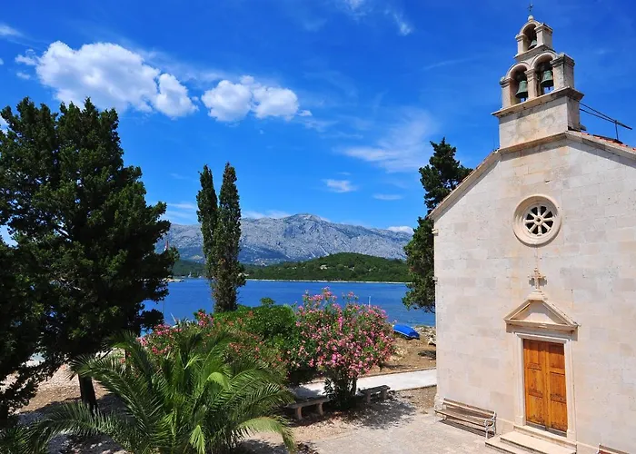 Bed and Breakfast Vrnik Arts Club Korčula
